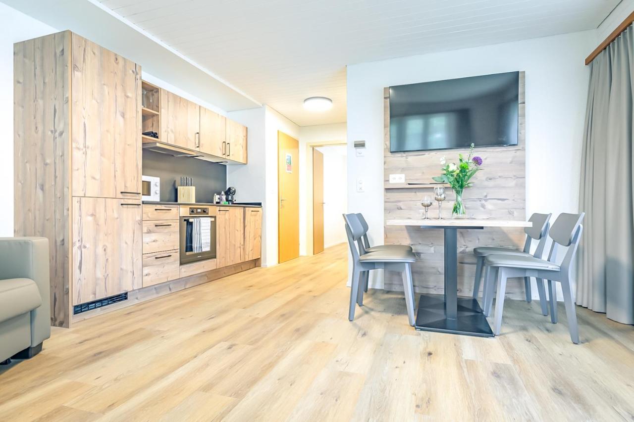 Lauberhorn Apartment - Aare Jungfrau Ag Grindelwald Bagian luar foto