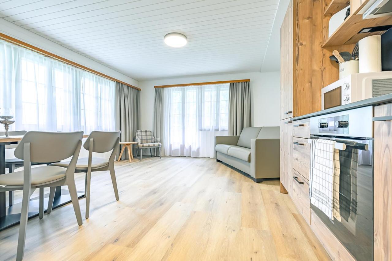 Lauberhorn Apartment - Aare Jungfrau Ag Grindelwald Bagian luar foto